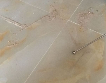 金昌市瓷砖空鼓维修公司分享粘合剂选择不当在瓷砖铺贴过程中可能导致以下问题